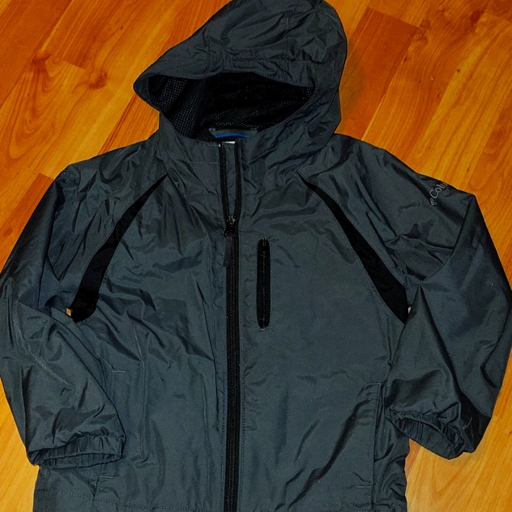 Columbia windbreaker